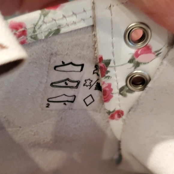 doc marten genuine leather creamy white rose floral combat boots womens 7  11821 - Picture 6 of 11